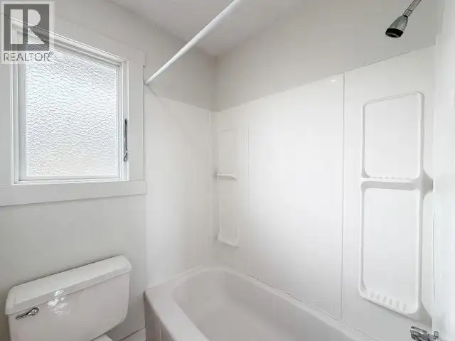 18-20 HARPER STREET Faro, Yukon in Houses for Sale in Whitehorse - Image 20