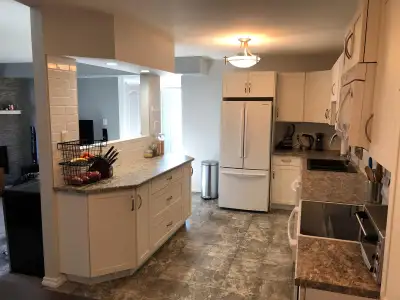 #426 - 510 Prairie Avenue Available Sept 1st You'll not find another townhouse so spacious and beaut...