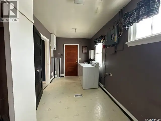69 Railway AVENUE Kindersley Rm No. 290, Saskatchewan in Houses for Sale in Saskatoon - Image 19