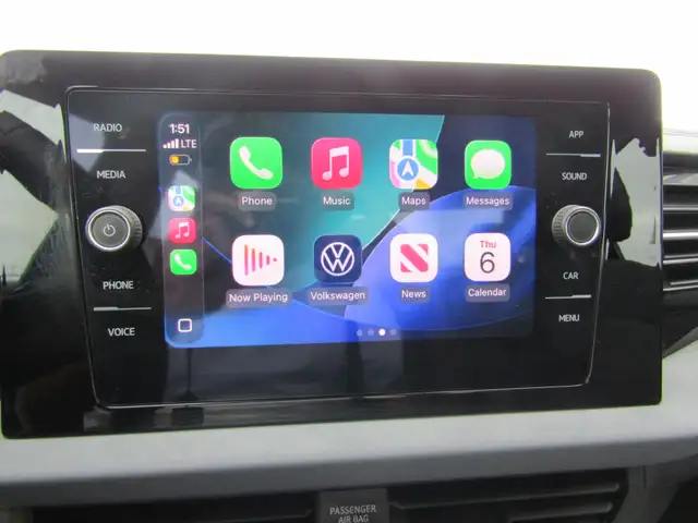 2026 Volkswagen Jetta Comfortline Leather Low KM | CarPlay || Ba in Cars & Trucks in Calgary - Image 4