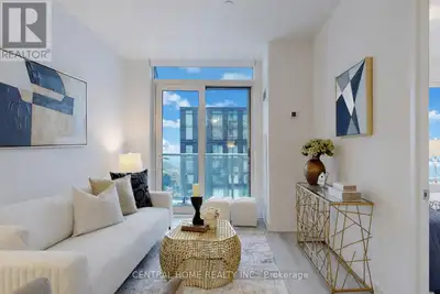 Experience sky high luxury at the Social Condos by Pemberton, a 52 storey high rise with luxury fini...