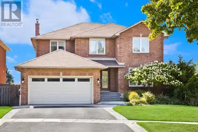 Welcome to this beautifully maintained executive home, offering over 2,700 sq ft plus a bright walk-...