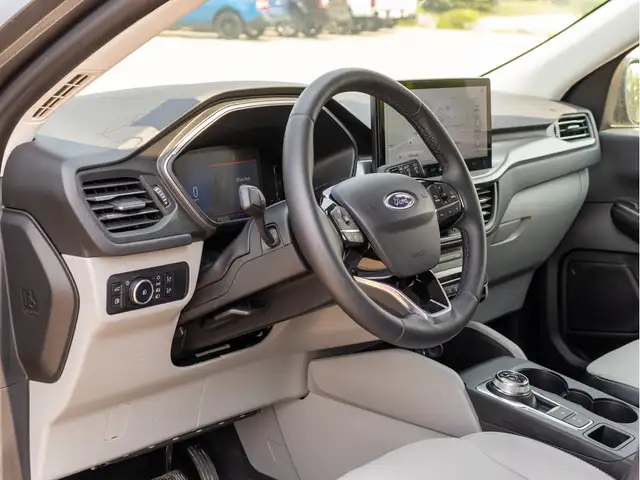 2024 Ford Escape PHEV4433420134075699226