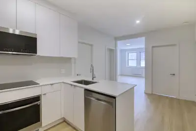 fully renovated 4.5 for rent, July 1st, NDG - ID 3747
