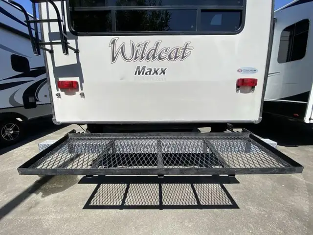 2017 Forest River RV Wildcat Maxx 242RLX in Travel Trailers & Campers in Abbotsford - Image 17