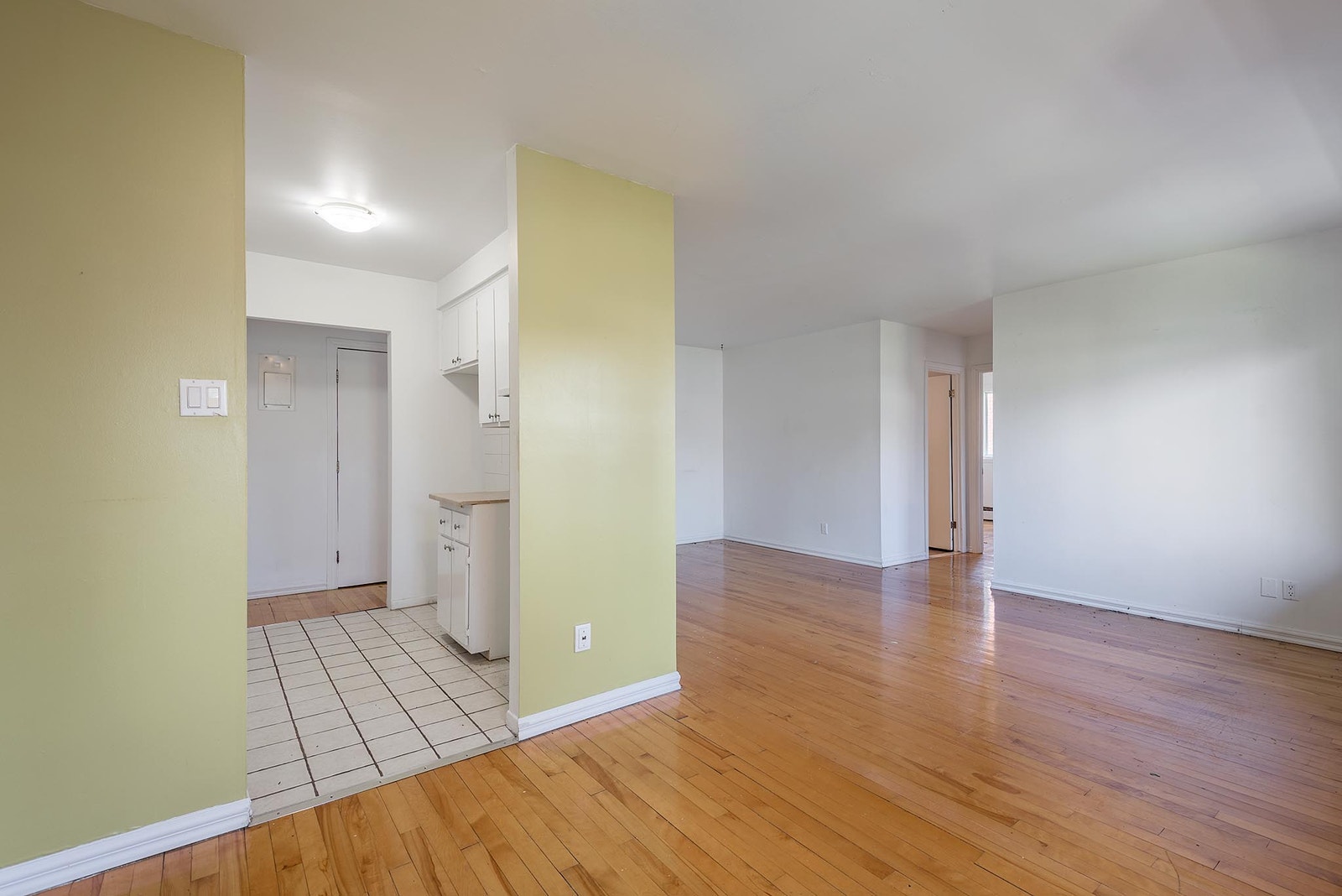 425 leblanc ouest — photo 2