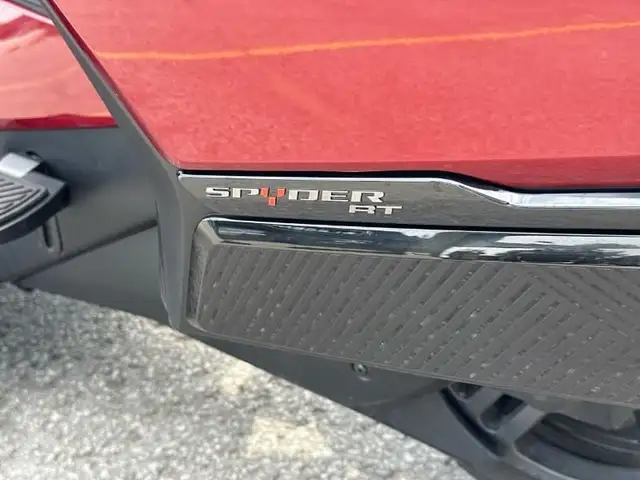 2025 CAN-AM Spyder RT Limited SE6 in Sport Touring in Lanaudière - Image 7