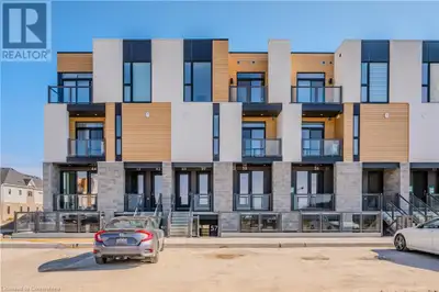 Sought-after Vista Hills! Be the first owner of this spacious open concept condo with 3 bedrooms, 2...