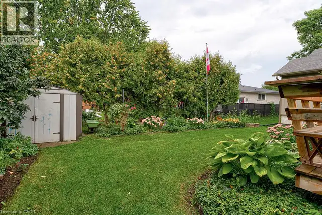 210 SHELLEY Drive Kitchener, Ontario in Houses for Sale in Kitchener / Waterloo - Image 30