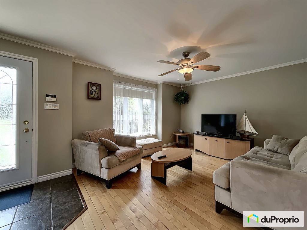 $575,000 - 2 Storey for sale in St-Charles-Borromée — photo 2
