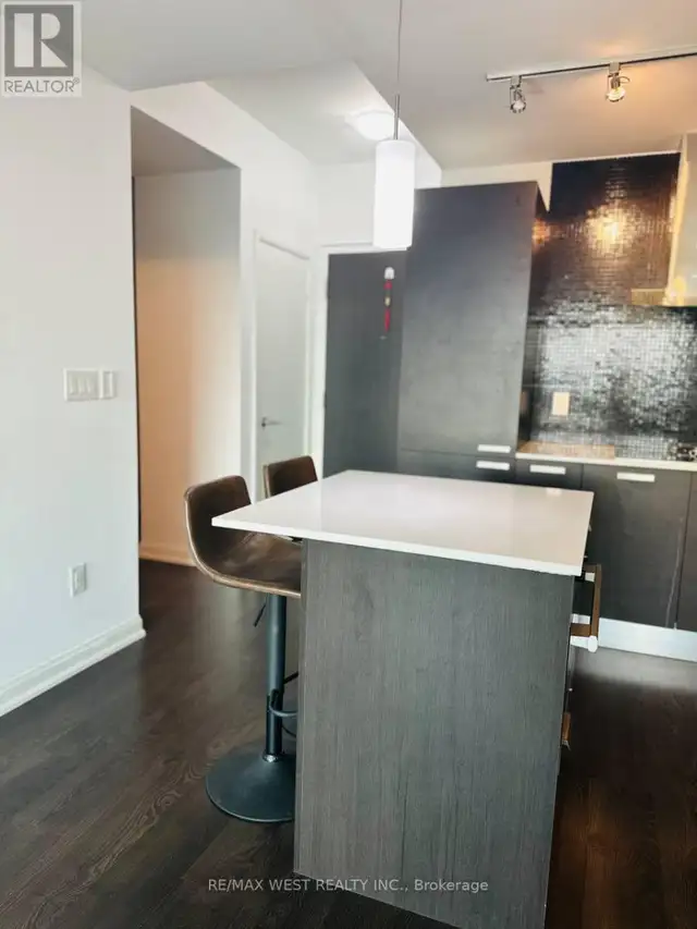 806 - 11 BOGERT AVENUE Toronto (Lansing-Westgate), Ontario in Long Term Rentals in City of Toronto - Image 10