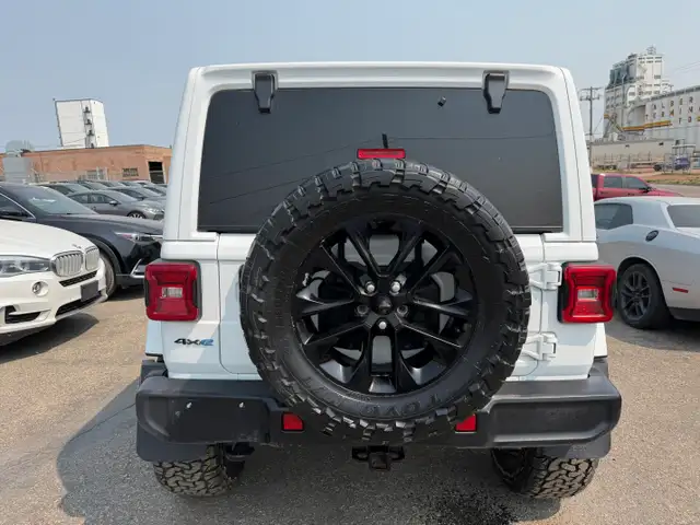 2021 Jeep Wrangler 4xe Unlimited Sahara in Cars & Trucks in Lethbridge - Image 4
