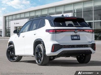 This Volkswagen Tiguan has a durable Intercooled Turbo Regular Unleaded I-4 2.0 L/121 engine powerin... (image 5)