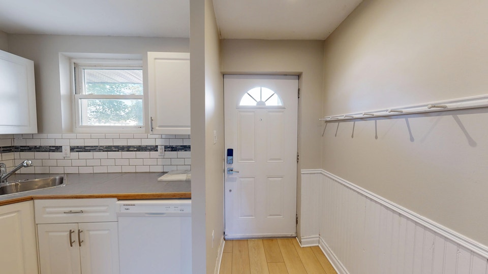 Beautifully Updated 3-Bedroom Townhome 3