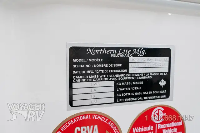 2027 Northern Lite 10.2EX Dry Bath Limited Edition in Travel Trailers & Campers in Kelowna - Image 42