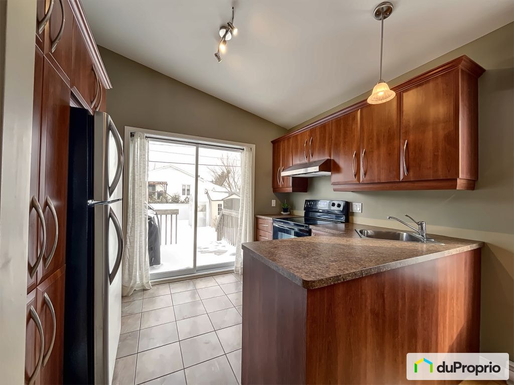 $569,000 - Bungalow for sale in Mercier — photo 2