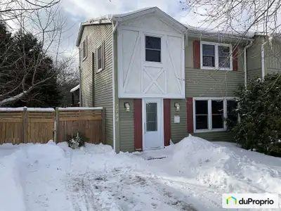 Bienvenue dans ce charmant jumelé, situé dans un quartier résidentiel de Longueuil reconnu pour sa t...