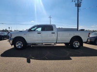 Apple CarPlay, Android Auto, Remote Keyless Entry, Tow Hitch, Cargo Box Lights, Rear Camera, Streami... (image 2)