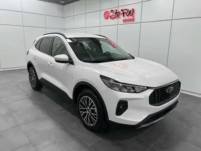 See Dealer Website for Details. Engine: Moteur à 4 cylindres 2.5L L/100Km City: 5.6 L/100Km Hwy: 6.3...