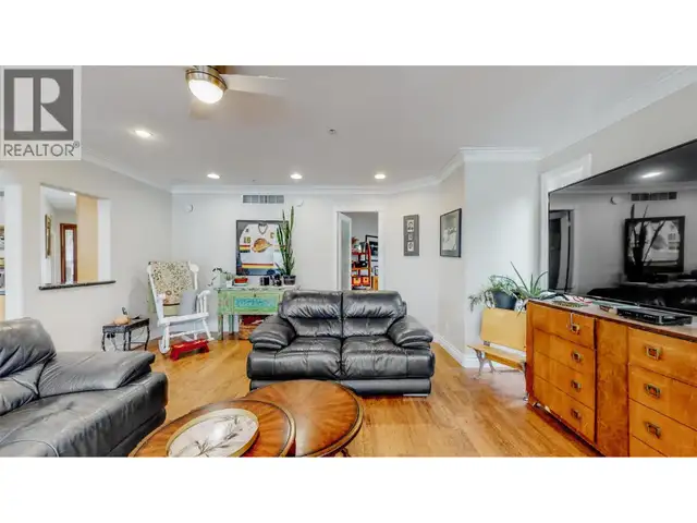 8330 22ND Avenue Osoyoos, British Columbia in Houses for Sale in Penticton - Image 14