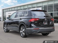 * 8-speed automatic transmission with Tiptronic / 4MOTION All-Wheel Drive * Driving Profile Selectio... (image 2)