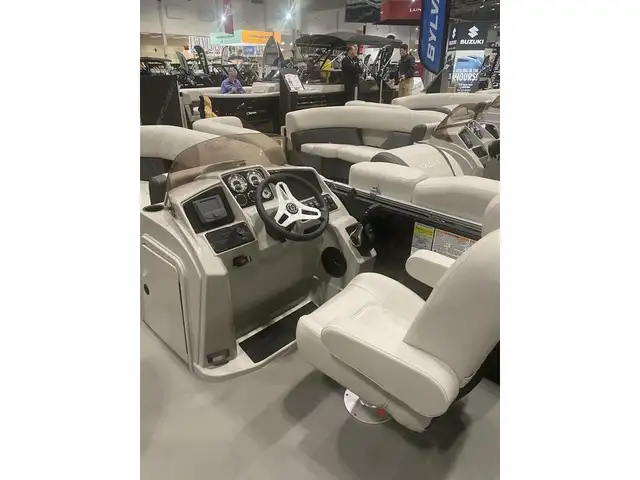 2026 Sylvan Mirage 820 Party Fish in Powerboats & Motorboats in Guelph - Image 7
