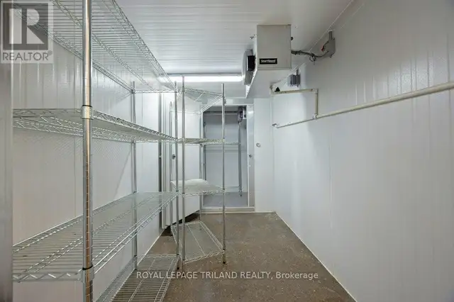 985 TALBOT STREET St. Thomas, Ontario in Commercial & Office Space for Rent in London - Image 34