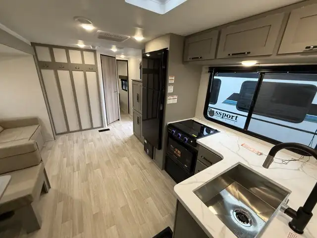 2026 KEYSTONE RV Hideout 291 BRWE in RVs & Motorhomes in Nelson - Image 43