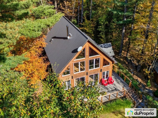 $849,000 - Cottage for sale in Orford — photo 1