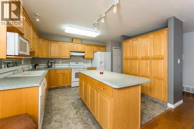 101 7215 SOUTHRIDGE AVENUE Prince George, British Columbia in Condos for Sale in Prince George - Image 5