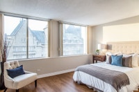 MacDonald Estates is a great property in downtown Edmonton on Jasper Avenue offering an urban lifest... (image 4)