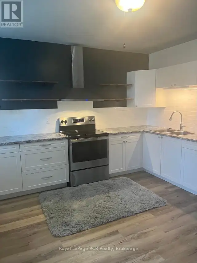 182 12TH STREET Hanover, Ontario in Houses for Sale in Owen Sound - Image 19