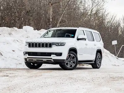 The Jeep Wagoneer Series delivers luxury, space, and capability in one confident full-size SUV. Tech...