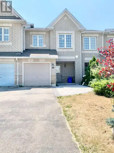 Fabulous 3 Bedrooms And 3 Washrooms Freehold Townhome In Prime Richmond Hill Location, Bayview/Major...