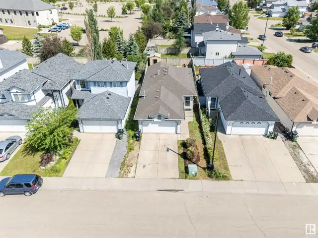 3312 27 AVE NW Edmonton, Alberta62864393616641122