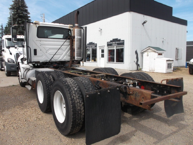2011 INTERNATIONAL PROSTAR+ EAGLE T/A CAB & CHASSIS TRUCK in Heavy Trucks in Red Deer - Image 3