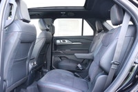 Capital Ford Lincoln Winnipeg Ltd (MB's #1 Rated Ford Store) Helping find the perfect vehicle FOR YO... (image 6)
