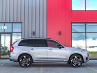 Carget Supercentre is proud to present this 2023 Volvo XC90 Ultimate Dark Theme! EXTERIOR: SILVER DA... (image 4)