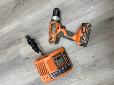 Drill RIDGID 18V w/Battery and Charger, View more
