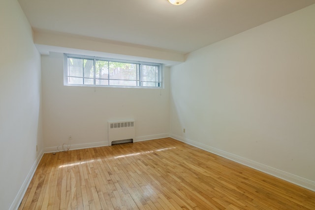 4505 Dupuis Avenue — photo 3