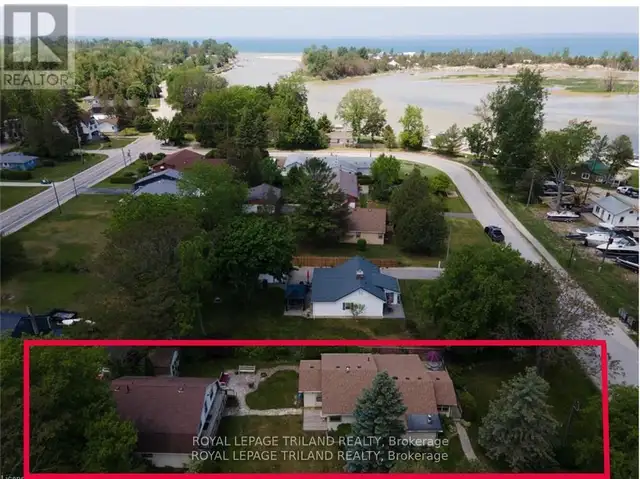 7575 BIDDULPH STREET Lambton Shores (Port Franks), Ontario in Houses for Sale in Grand Bend - Image 5