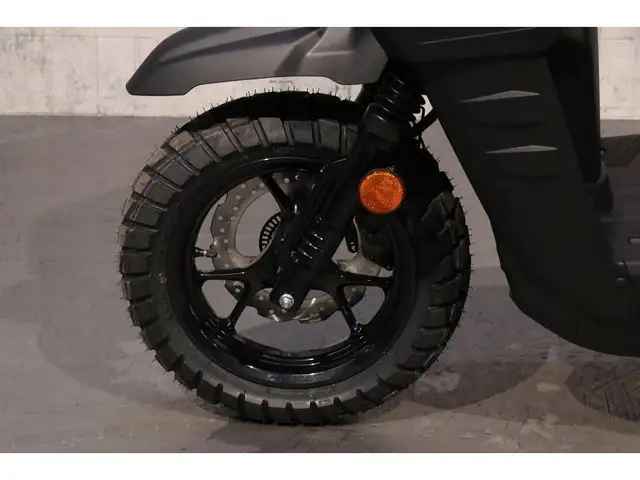 2024 Yamaha BWS 125 ENR. in Scooters & Pocket Bikes in Ottawa - Image 9