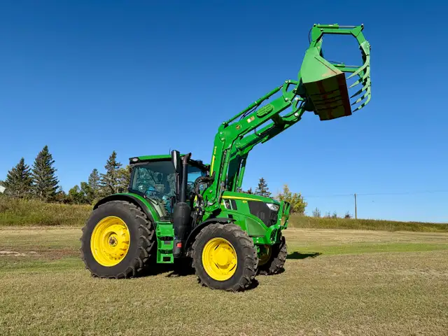 2023 John Deere 6R 155 with 640R  - IVT with 265 Hours in Farming Equipment in Calgary - Image 4