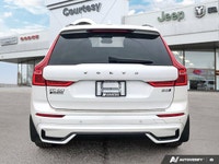 Clean Carfax | Mint Condition Imagine conquering every journey in exceptional comfort and Scandinavi... (image 4)