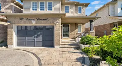 Price: $820,000 / $3,111/mo Step into this one of a kind, spacious three-bedroom, two-storey gem tha...