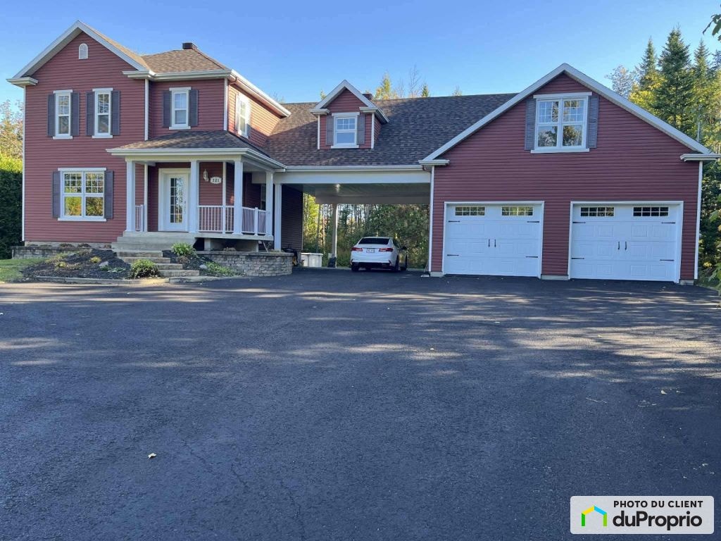 $849,000 - 2 Storey for sale in Ste-Catherine-de-la-JC — photo 2