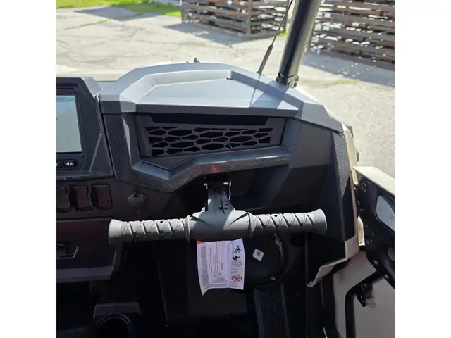 2026 Polaris RZR Trail S Ultimate in ATVs in Brantford - Image 17