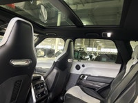 **SUMMER SPECIAL!** FEATURING : SVR V8 SUPERCHARGED, AWD, HEADS UP DISPLAY, CARBON INTERIOR TRIMS, C... (image 9)