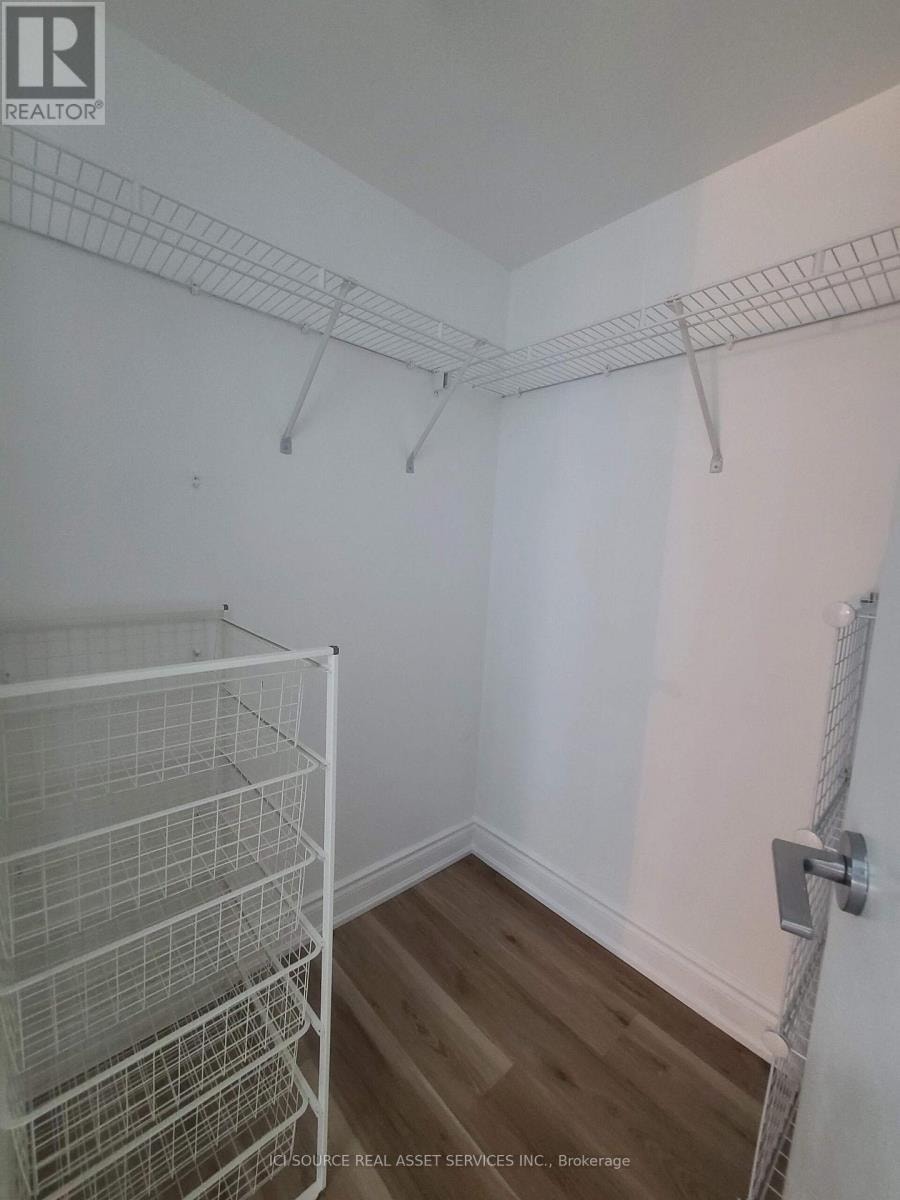 611 - 219 FORT YORK BOULEVARD Toronto (Niagara), Ontario 5