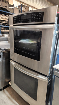 Hussco Edmonton NEW IN STOCK Thermador Double Deck Home Oven
